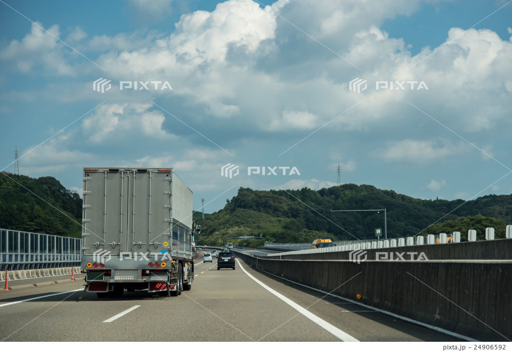 豊富な車種で何でも運びますのイメージ